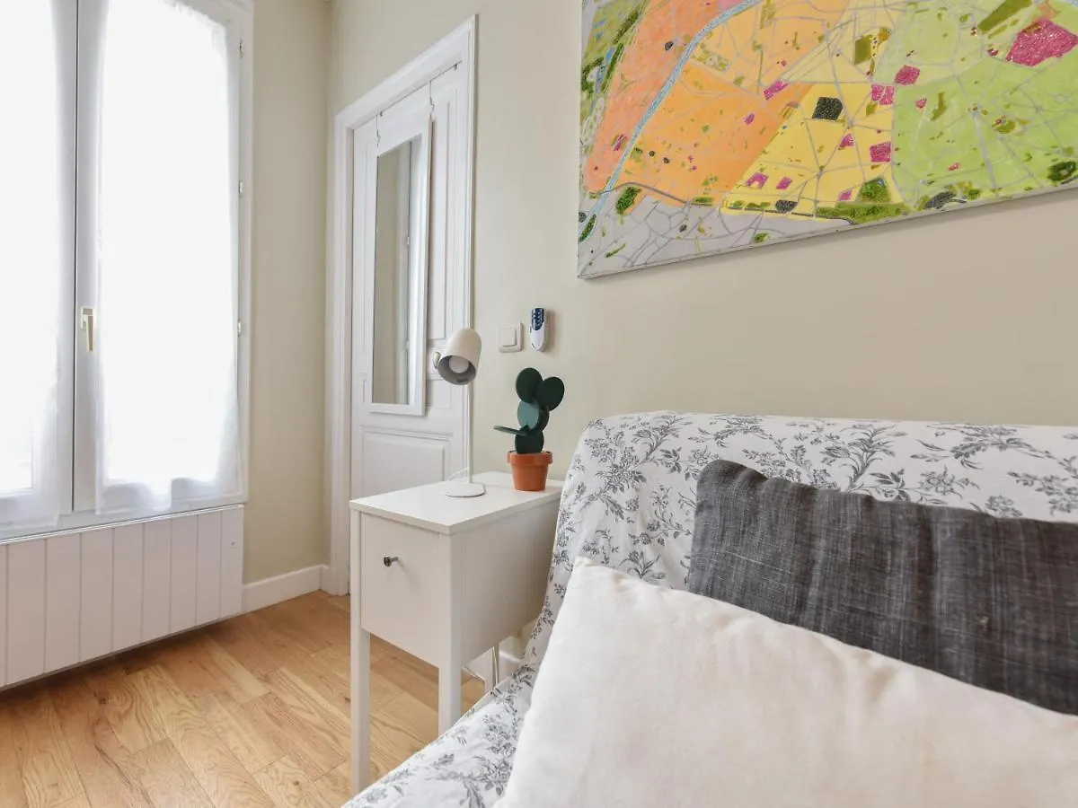 شقة Bright T2 In The Center Of Paris With View Of The Eiffel Tower - Welkeys
